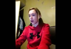 Một game sex nhật bản cô gái không có kinh nghiệm trong vớ ren đã làm một thổi kèn, và anh có một chiếc mũ