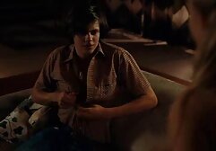 Một cô gái sex game show nhat nga trong dầu vô tình, xảo quyệt, xoa bóp,