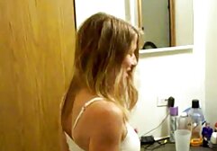 Các cô gái trong văn phòng, và sau đó tro choi sex nhat đưa cho ông chủ hói